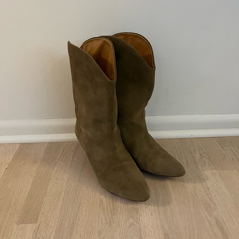 Isabel Marant dernee suede boot. Size 38